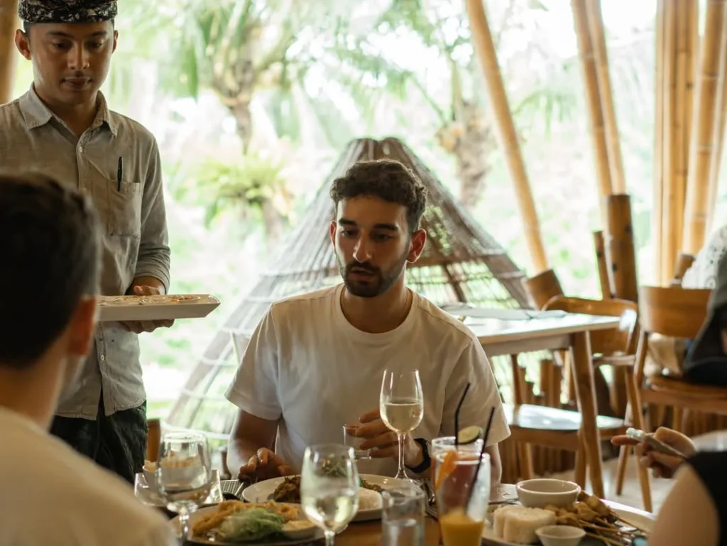 Bar and Lounge Ubud A Relaxing Place to Unwind