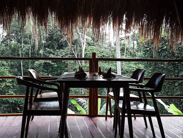 Tropical handcrafted cocktail served at Tebasari premium bar and lounge